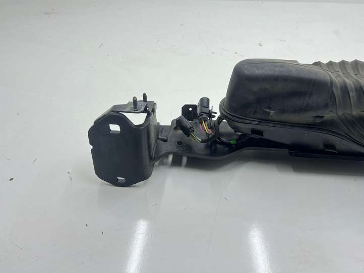 BMW 5 G30 G31 (2016 - )  6888018 Комплект крюка