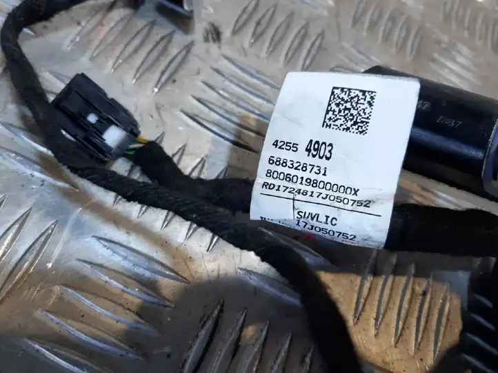 Volkswagen Tiguan (2011 - 2016) 688328731 Прочая электропроводка — фото 4