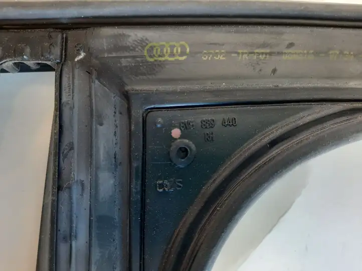 Audi A3/S3 8V (2012 - 2016) 8V5839440 Накладка стекла задней двери — фото 3