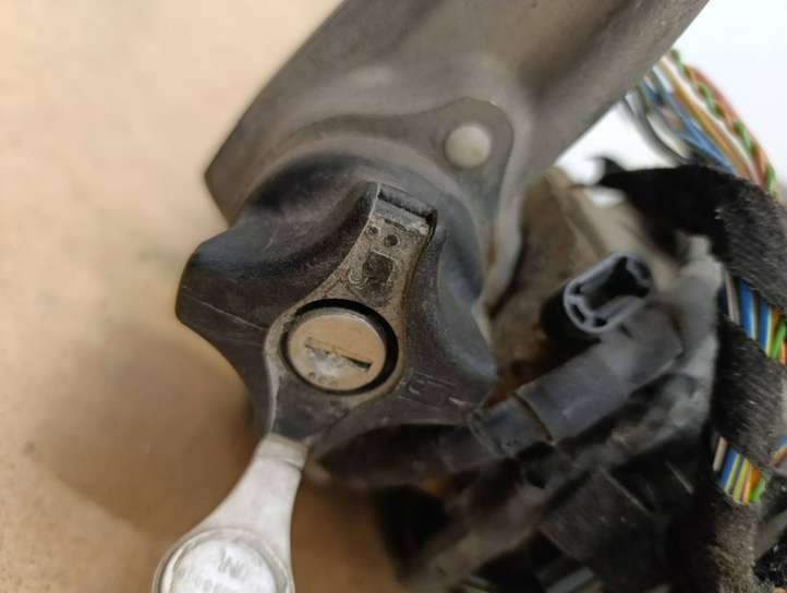 BMW X5 E70 (2006 - 2013)  2154970 Комплект крюка