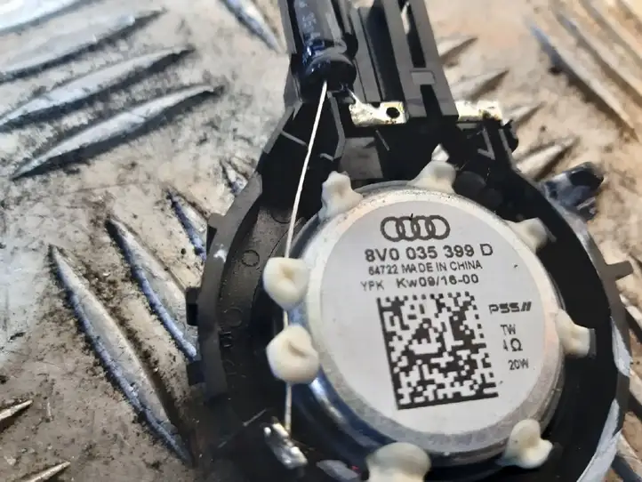 Audi A3/S3 8V (2012 - 2016) 8V0035399D Твитер задних дверей — фото 2