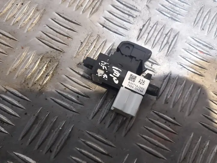 Subaru Impreza IV (2013 - 2016) 83071AJ260 Кнопка стеклоподъемников — фото 3