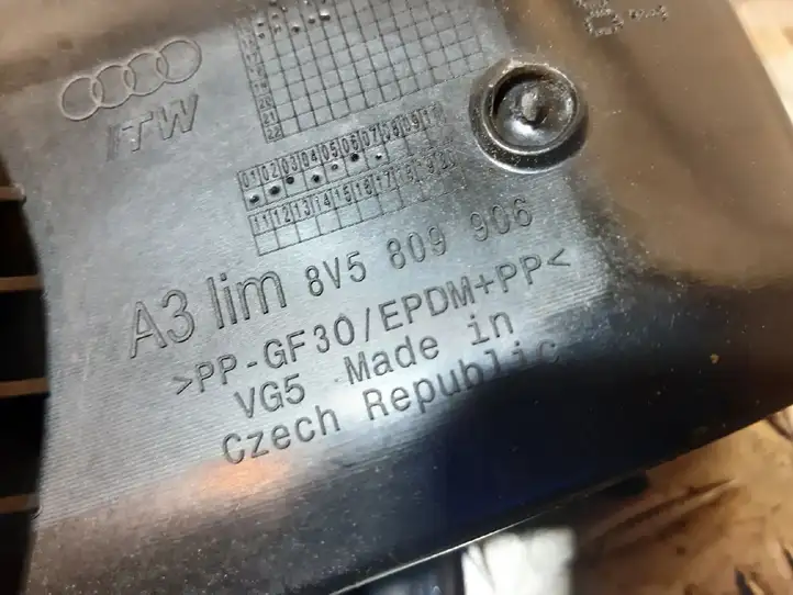 Audi A3/S3 8V (2012 - 2016) 8V5809906 Крышка топливного бака — фото 3
