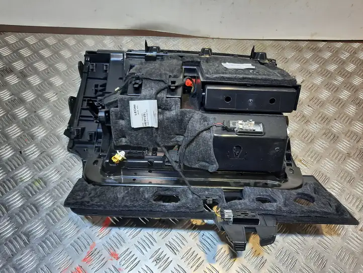 Audi A8 S8 D4 4H (2010 - 2014) 4H1857051 Бардачок в сборе — фото 2