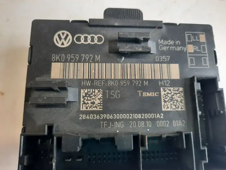 Audi A4 S4 B8 8K (2011 - 2015) 8K0959792M Блок управления дверью — фото 2