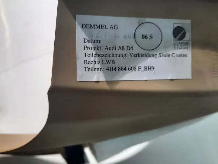 Audi A8 S8 D4 4H (2010 - 2014) 4H4864608 Внутренняя отделка заднего порога — фото 4
