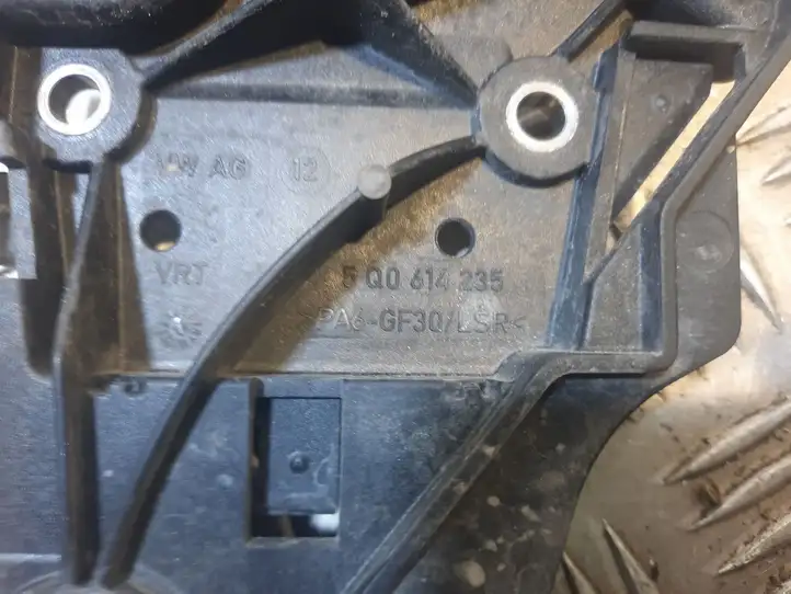 Audi A3/S3 8V (2016 - 2020) 5Q0614235 Кронштейн блока ABS — фото 3