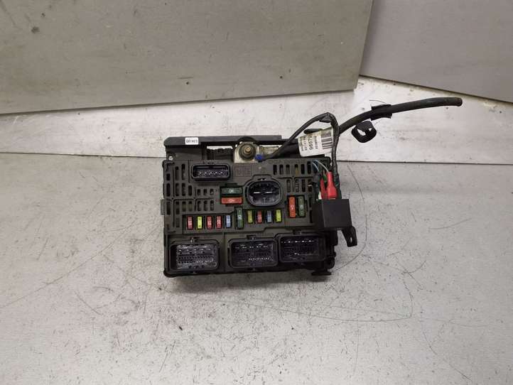 Citroen C5 (2004 - 2008)  9657718580 Модуль управления BSM