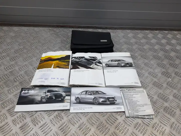 Audi A6 C7 (2011 - 2014) 8T0012103 Сервисная книжка — фото 5