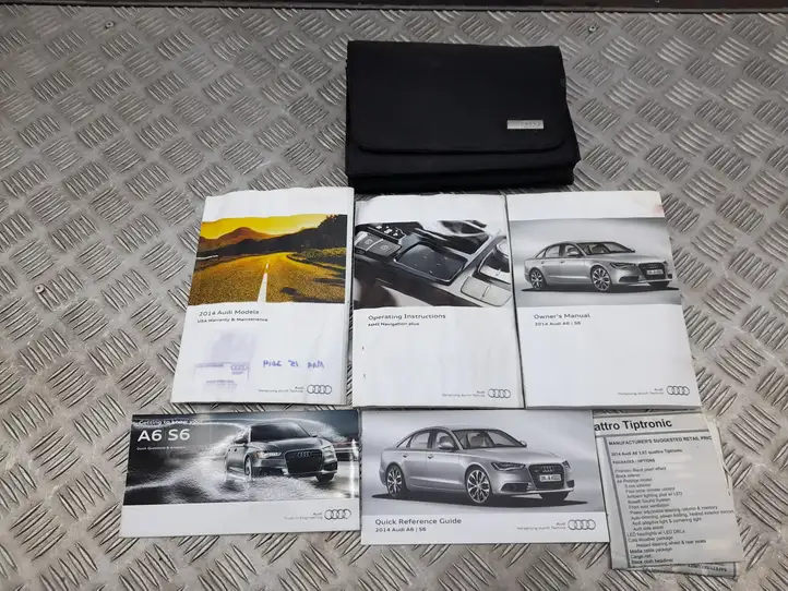 Audi A6 C7 (2011 - 2014) 8T0012103 Сервисная книжка — фото 7