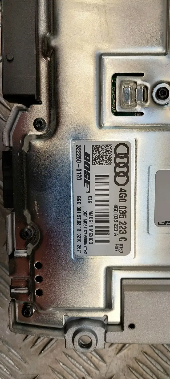 Audi A6 C7 (2011 - 2014) 4G0035223A Усилитель звука — фото 4