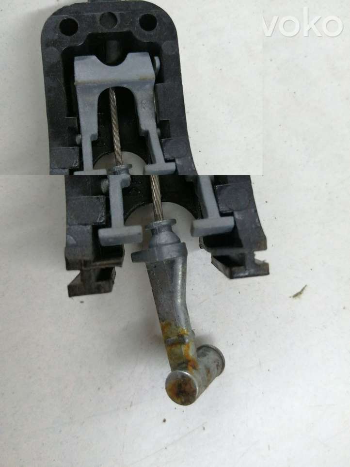 Volkswagen Sharan (2010 - 2015)  7N0839017D Трос