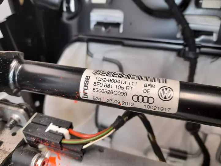 Audi Q7 4L (2009 - 2015) 8E0881105BT Переднее сиденье водителя — фото 11