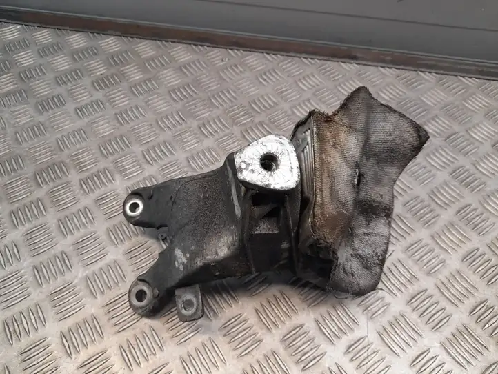 Audi Q5 SQ5 (2012 - 2017) 8K0199388BF Кронштейн двигателя — фото 1