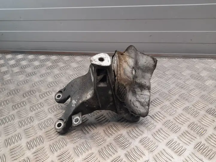 Audi Q5 SQ5 (2012 - 2017) 8K0199388BF Кронштейн двигателя — фото 3