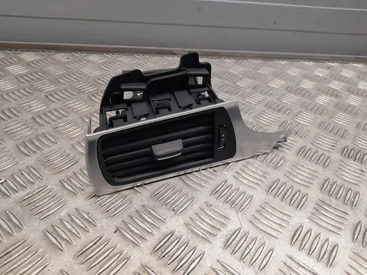 Audi A7 S7 4G (2010 - 2014) 4G1820901 Боковой воздушный дефлектор — фото 1