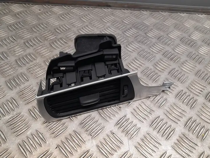 Audi A7 S7 4G (2010 - 2014) 4G1820901 Боковой воздушный дефлектор — фото 3