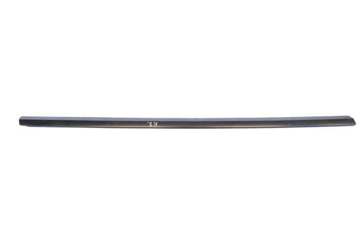 Tesla Model 3 (2017 - 2023)  108068500E Отделка стекла двери
