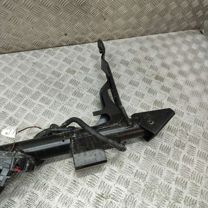 Volkswagen ID.5 (2022 - )  11A803881F Комплект крюка