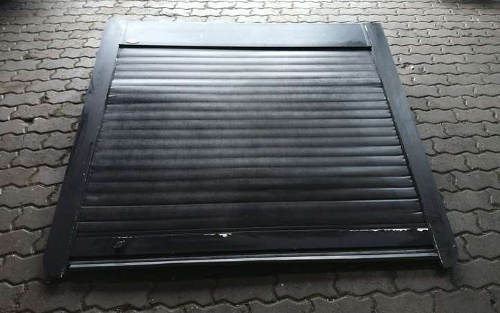 Volkswagen Amarok (2010 - )  18887655867 Жалюзи