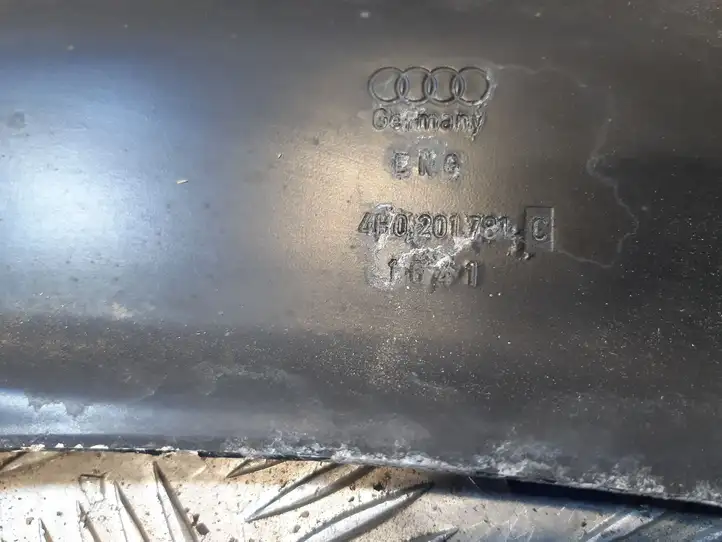 Audi A8 S8 D4 4H (2010 - 2014) 4H0201781C Кронштейн топливного бака — фото 3