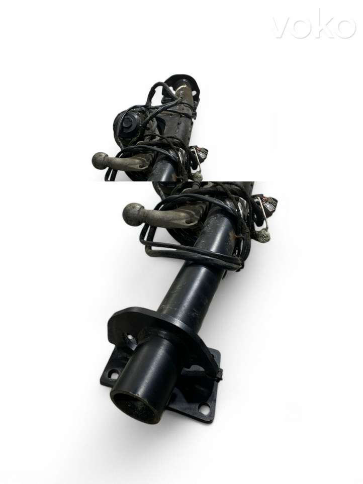 Volvo XC90 (2014 - 2019)  31454834 Комплект крюка