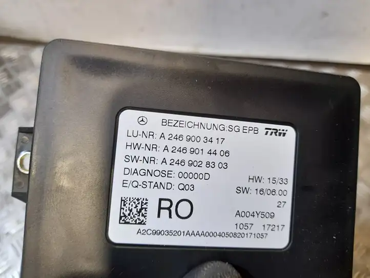Mercedes-Benz CLA C117,X117,W117 (2013 - 2019) A2469003417 Блок управления стояночным тормозом — фото 2
