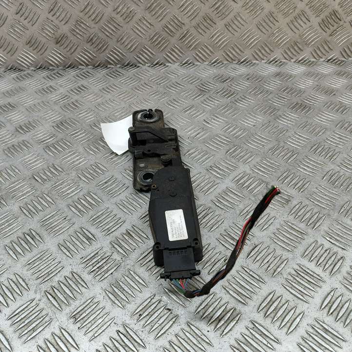 Audi A6 (2011 - 2014)  4F9827383H Петля замка задней двери