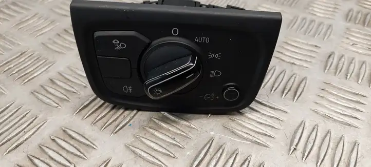 Audi A8 S8 D4 4H (2010 - 2014) 4H0941531B Включатель фонарей — фото 1