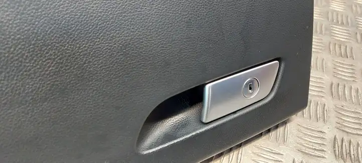 Audi A7 S7 4G (2010 - 2014) 4G1880302A Бардачок в сборе — фото 4