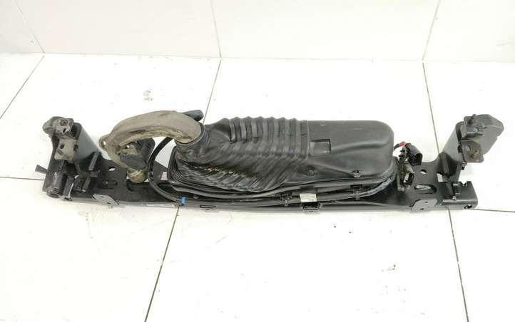 BMW 5 G30 G31 (2016 - )  6888018 Комплект крюка