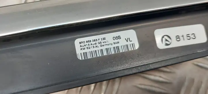 Audi Q5 SQ5 (2012 - 2017) 8R0853283F Накладка стекла передней двери — фото 2
