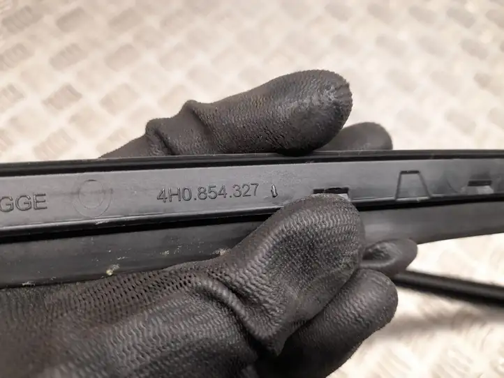 Audi A8 S8 D4 4H (2010 - 2014) 4H0854328 Накладка стоек лобового стекла — фото 3