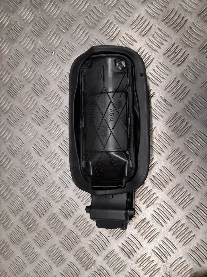 Audi A5 (2016 - ) Крышка топливного бака — фото 4