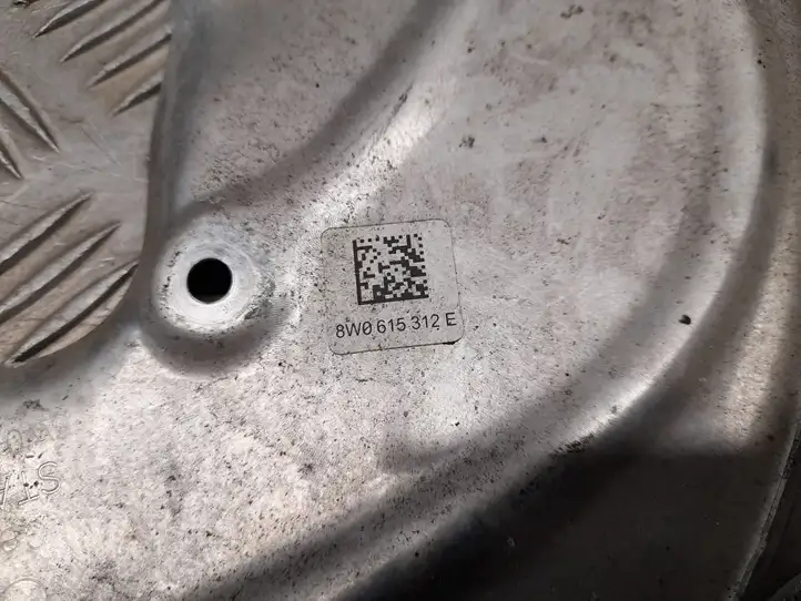 Audi A5 (2016 - ) 8W0615312E Пыльник тормозного диска передний — фото 2