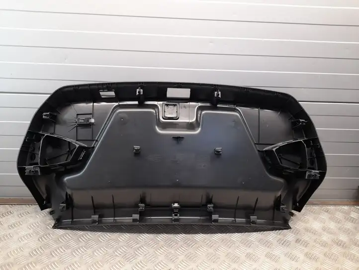 Audi A5 (2016 - ) 8W8867979 Комплект обшивки крышки багажника — фото 5
