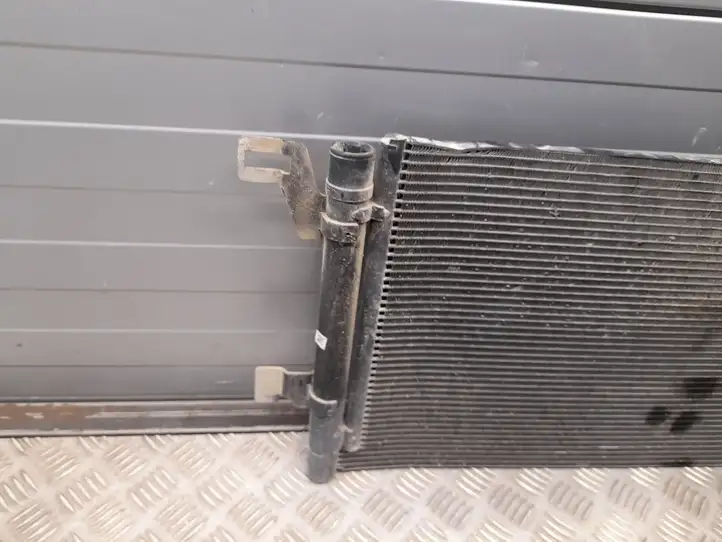 Audi A4 S4 B9 (2015 - 2019) 8W0816411 Радиатор кондиционера — фото 3