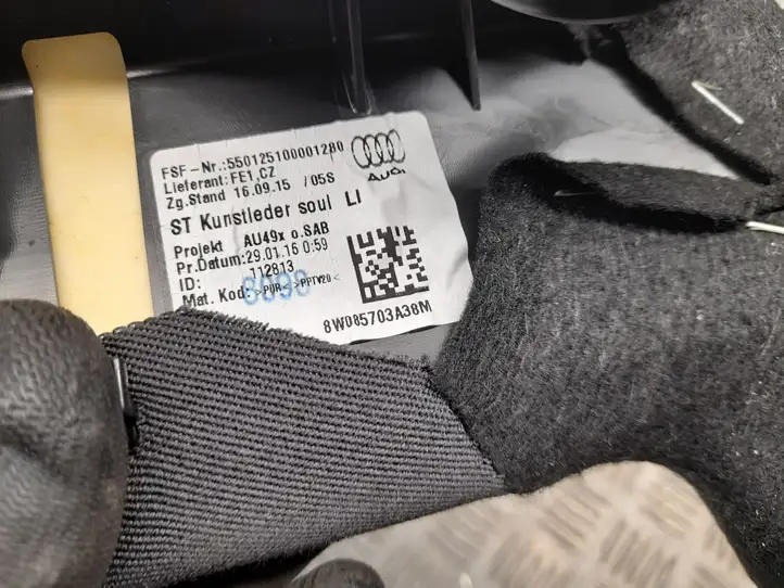 Audi A4 S4 B9 (2015 - 2019) 8W085703A Прочие детали салона — фото 3
