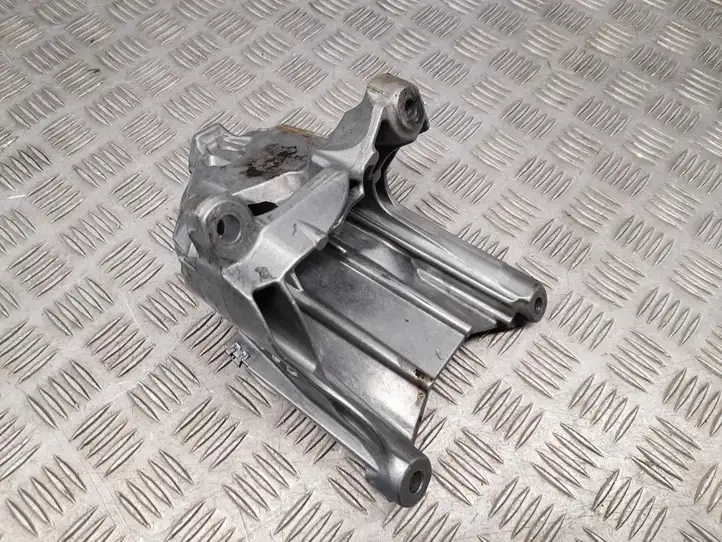 Audi A4 S4 B9 (2015 - 2019) 4M0199307BM Кронштейн двигателя — фото 3