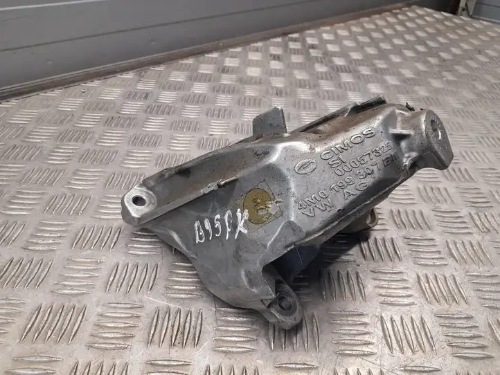 Audi A4 S4 B9 (2015 - 2019) 4M0199307BM Кронштейн двигателя — фото 4