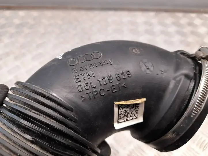 Audi A4 S4 B9 (2015 - 2019) 06L129629 Детали воздухозаборника — фото 2