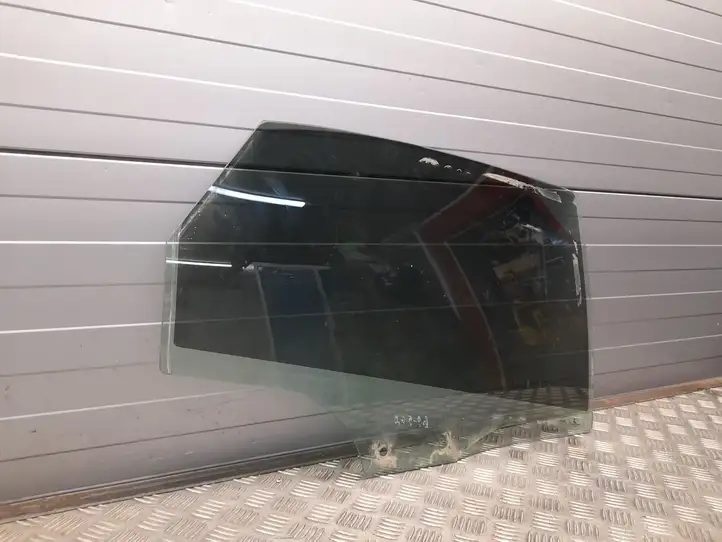 Audi A4 S4 B9 (2015 - 2019) 8W5845206 Стекло задней двери — фото 5
