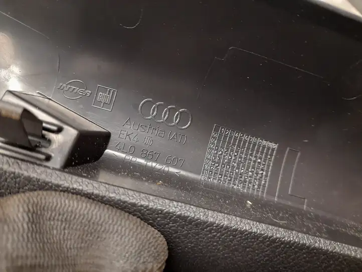 Audi Q7 4L (2009 - 2015) 4L0867607 Верхняя обшивка стойки D — фото 2