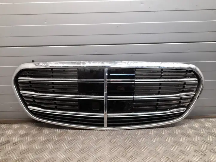 Mercedes-Benz S W223 (2020 - ) A2238804100 Верхняя решетка радиатора — фото 1