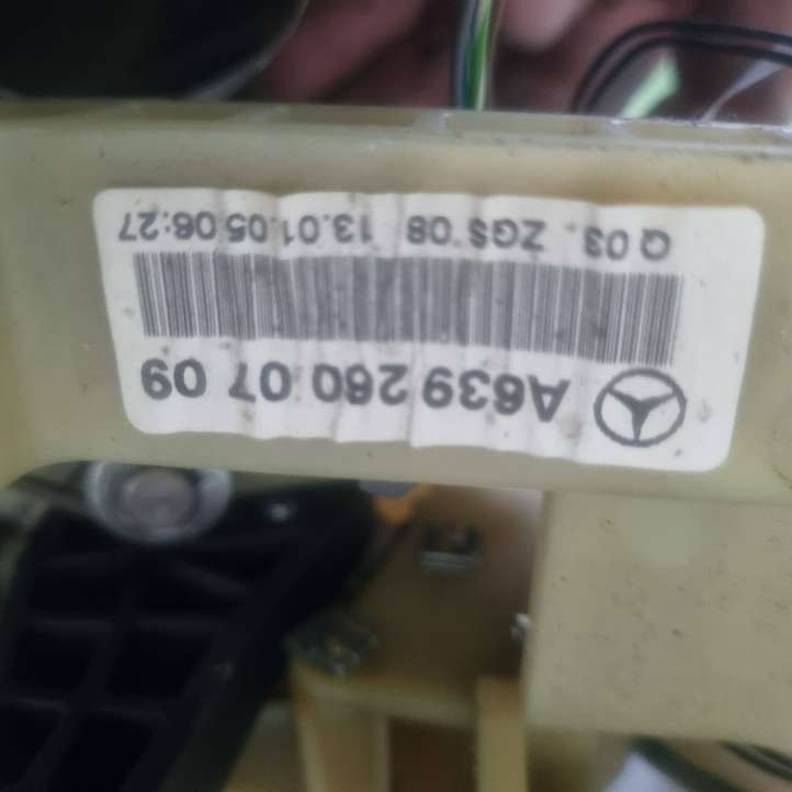 Mercedes-Benz Vito Viano W639 (2003 - 2010)  A6395450432 Рычаг переключения передач
