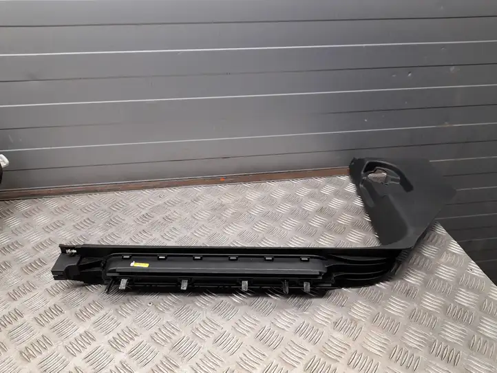 Porsche Cayenne (92A) (2011 - 2017) 7P5863483 Внутренняя отделка переднего порога — фото 4