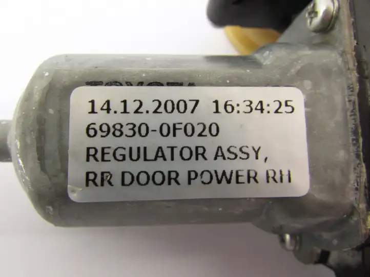 Toyota Corolla Verso E121 (2004 - 2007) Стеклоподъемник задней двери — фото 1