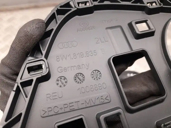 Audi A5 (2016 - ) 8W1819635B Рамка центрального динамика — фото 3