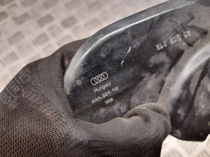 Audi Q3 F3 (2018 - ) 83A821150 Крепление крыла — фото 2
