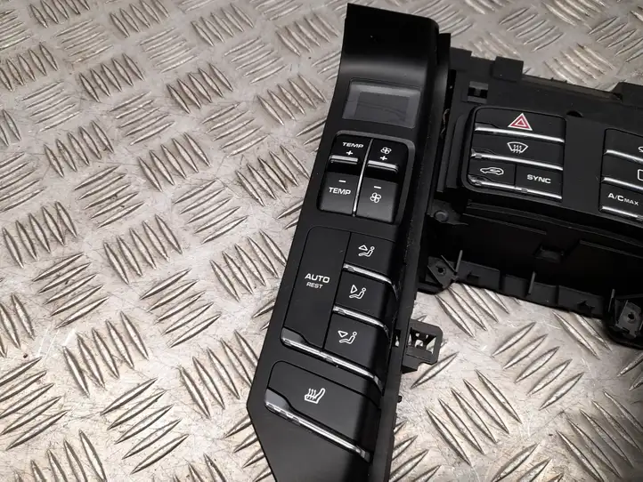 Porsche Cayenne (92A) (2011 - 2017) 7P5907040AK Блок кнопок на панели — фото 5